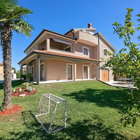 Dani Villa Vižinada